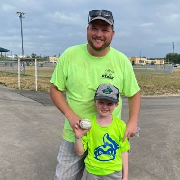 Meet your Posher, Joey - Picture 1 of 1